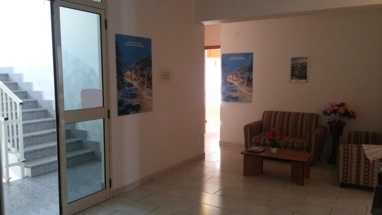 Hotel Santa Caterina Gizzeria Exteriör bild