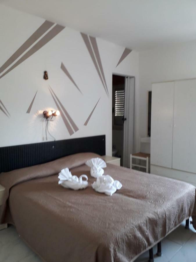 Hotel Santa Caterina Gizzeria Exteriör bild